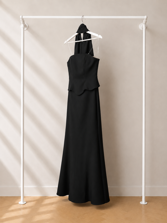 Atsu - Lange Avondjurk - Zwart | High Neck met sjaal
