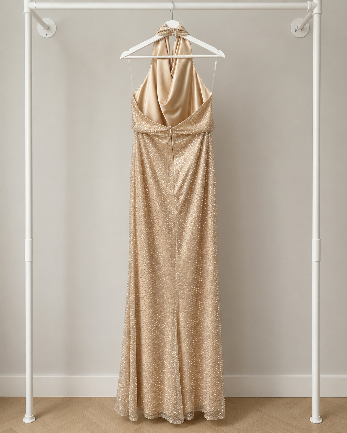 Ceylin  - Lange Avondjurk - Champagne | High Neck