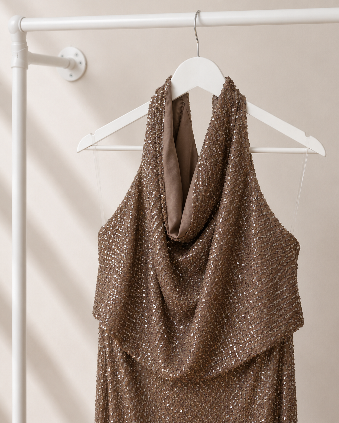 Hayat - Lange Avondjurk - Taupe Brown | High Neck