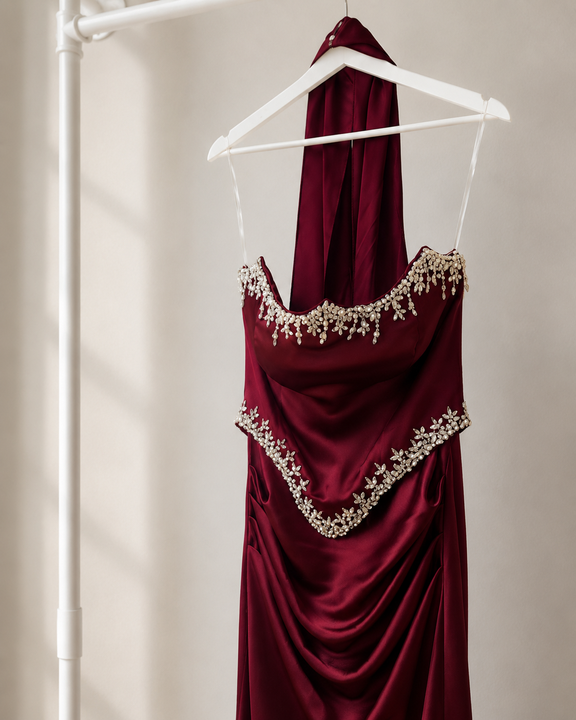 Muya - Lange Avondjurk - Burgundy | Gedrapeerde Halter