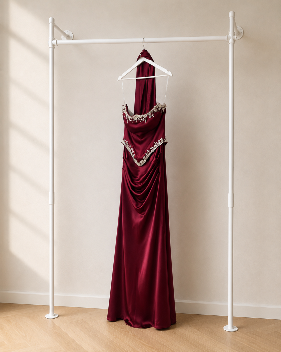 Muya - Lange Avondjurk - Burgundy | Gedrapeerde Halter