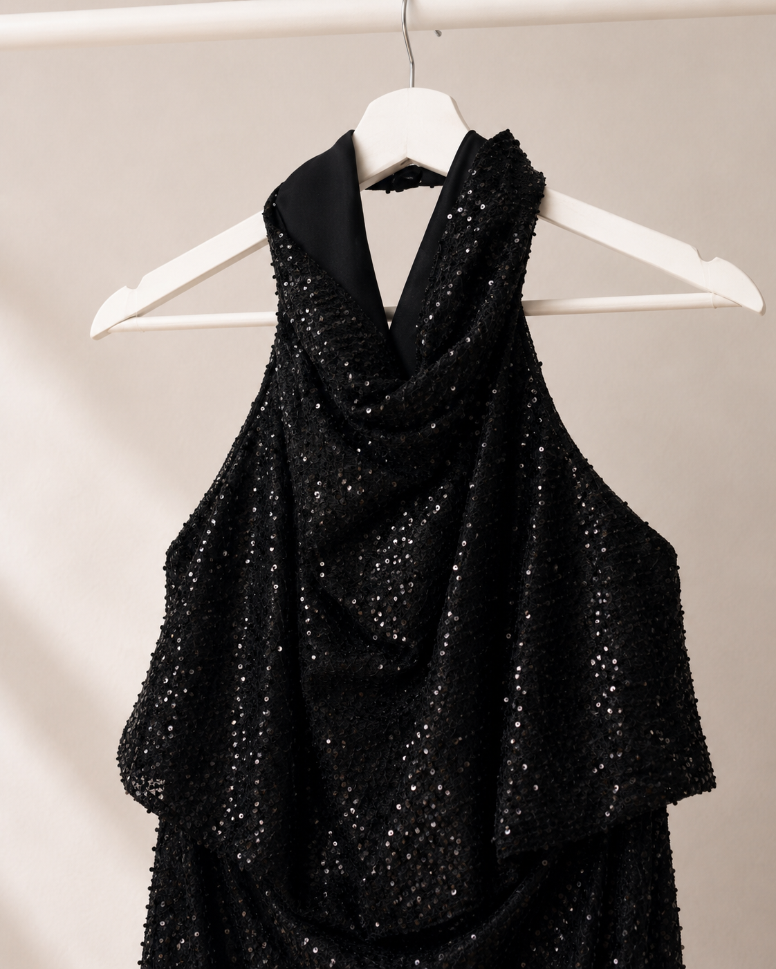 Nela - Lange Avondjurk - Zwart | Halter