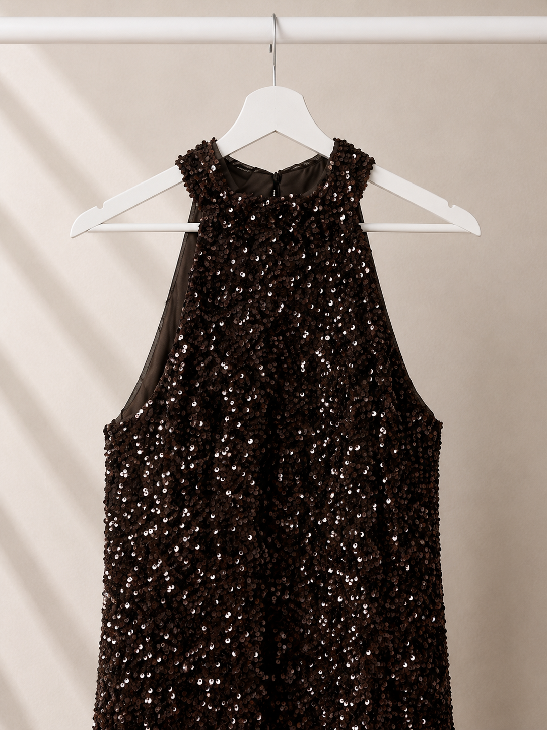 Yunai - Lange Avondjurk - Donkerbruin| Halter